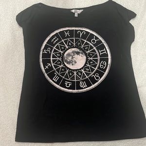 Black Zodiac T Shirt Size M